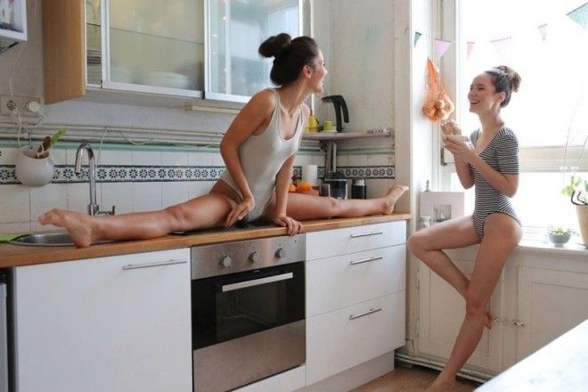 Девушки которым простительно готовить невкусно девушки еда кухня юмор
