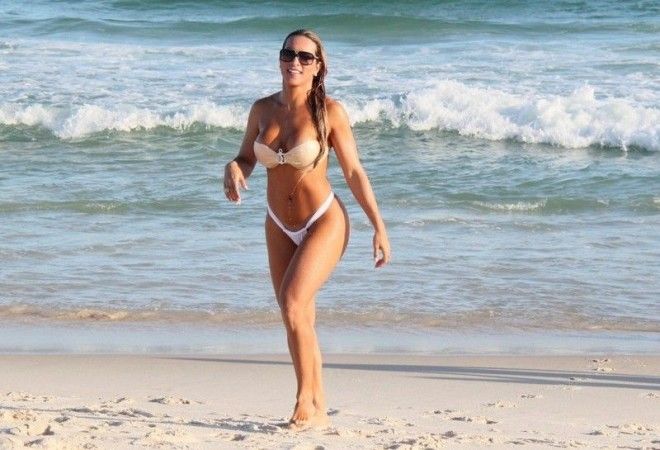 Горячие дамы на пляжах Бразилии девушки отдых позитив фото эротика