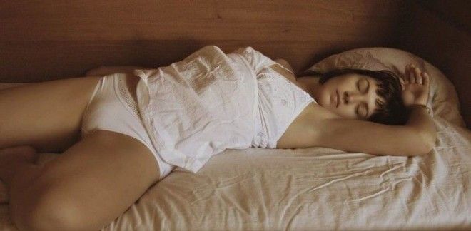 Спящие красавицы девушки спящие девушки удачный кадр