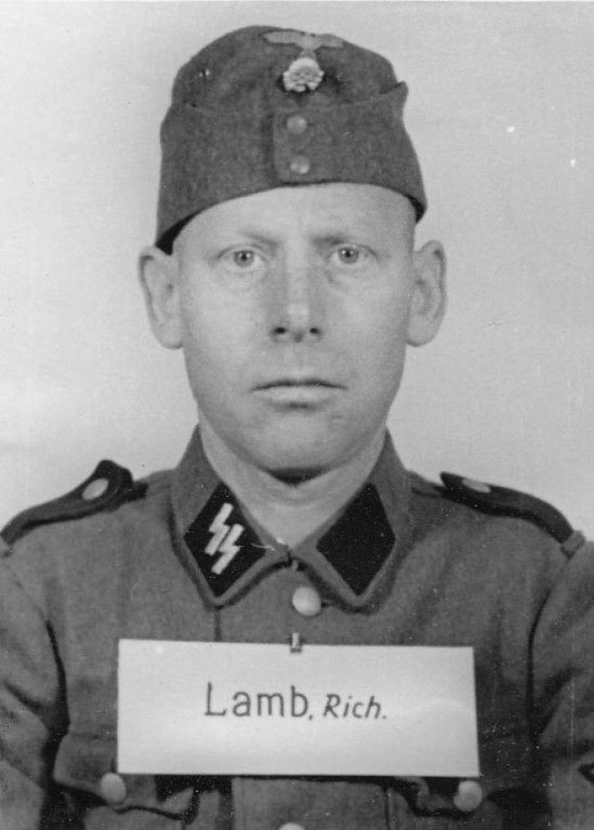 Портреты нацистских охранников Освенцима 19401945 годов
