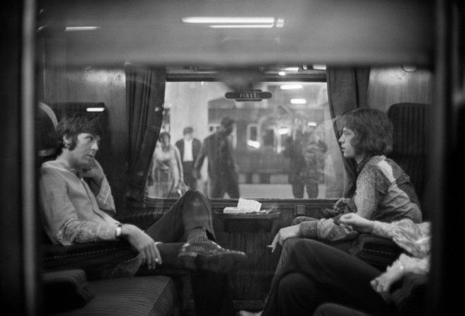 5 фактов о войне The Beatles против The Rolling Stones
