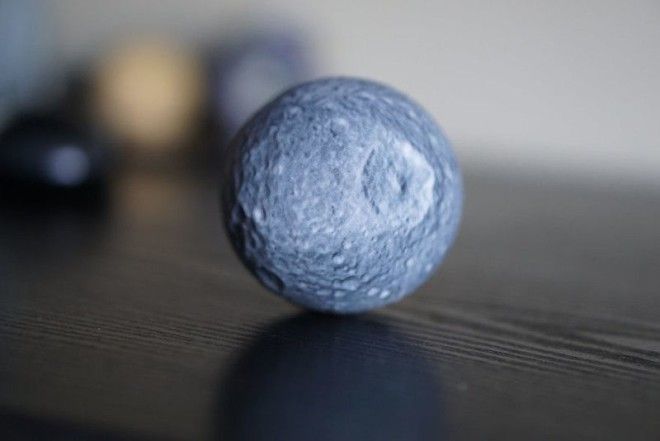 Мимас спутник Сатурна 3D печать модель солнечная система