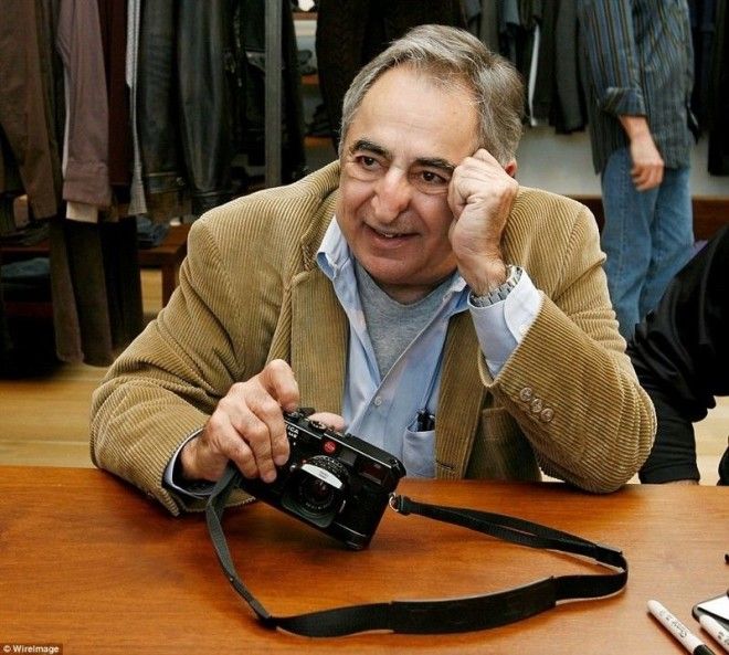 Джим Маршалл умер в 2010 году Он был первым фотографом награжденным специальной премией попечительского совета Грэмми 1967 год джим маршалл лето любви санфранциско хиппи