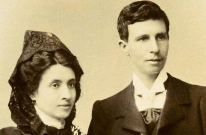 Марсела Грэсия Ибис и Элиза Санчес Лорига