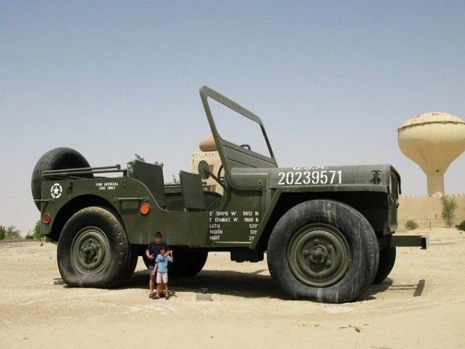 Самый большой в мире автомобиль Jeep
