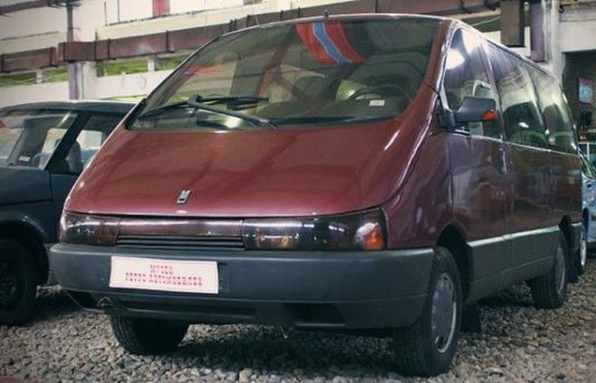 Автомобиль АЗЛК Москвич3733 Тонник