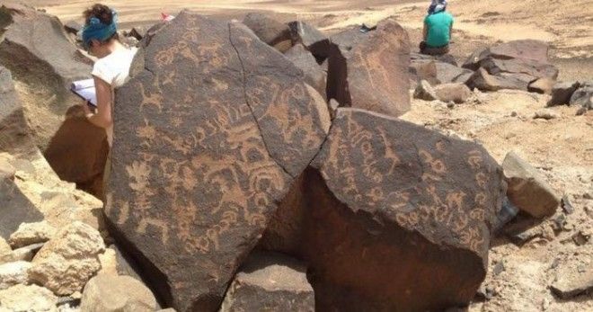 Древние Сафаитские письмена