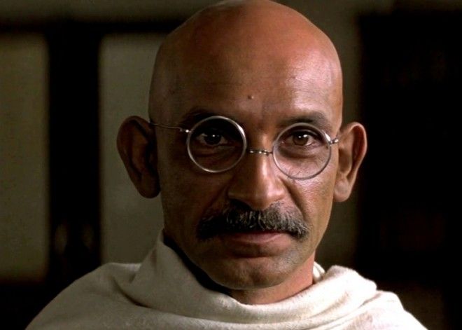 Дело чести: фильм «Ганди»./фото: incolors.club Дело чести фильм Гандифото incolorsclub