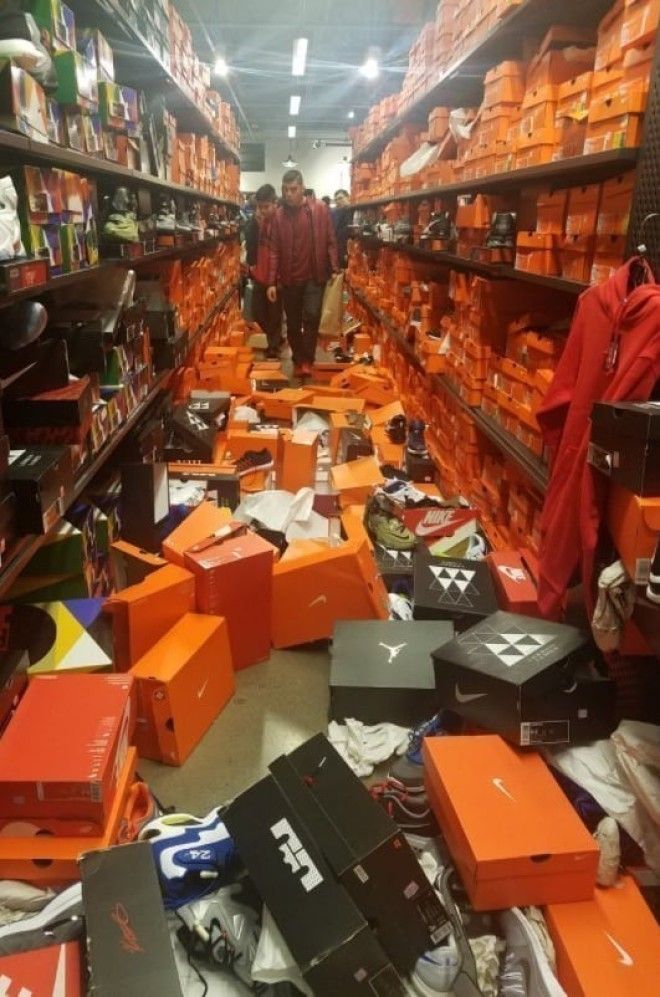 Увидев ЭТИ фото вы позавидуете продавцам работающим в торговом зале