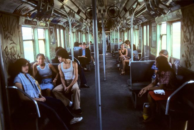 Потрясающие снимки ньюйоркского метро в 1980х годах
