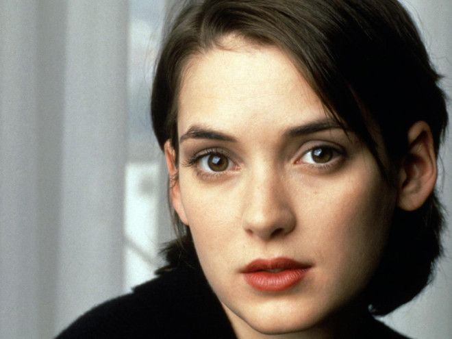 Знаменитости которые не пользуются интернетом