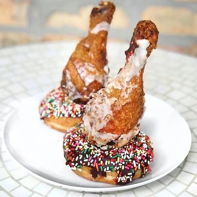 20 самых необычных и даже странных пончиков которые оценят только гурманы