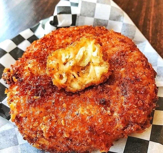 20 самых необычных и даже странных пончиков которые оценят только гурманы