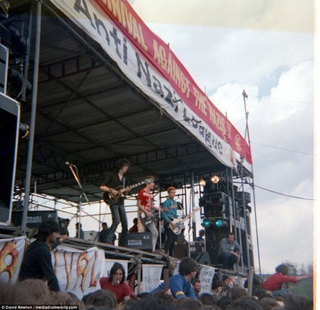 В память о свободе фестивалей Британии ХХ века