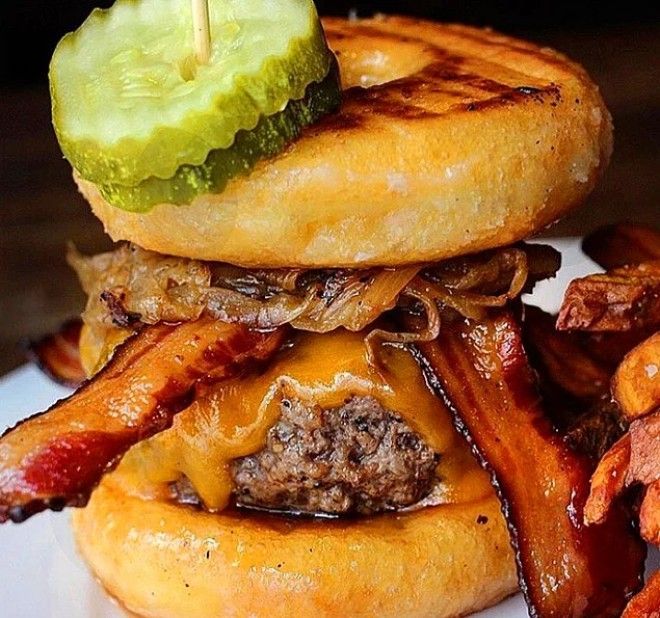 20 самых необычных и даже странных пончиков которые оценят только гурманы