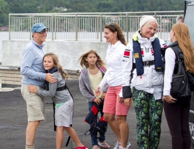 mc32860200287470bfbjpg