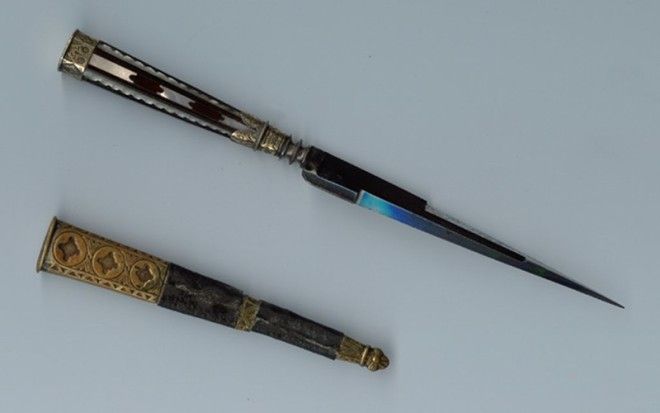 Стилет оружие с историей