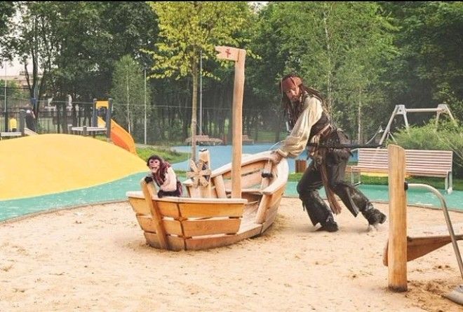 24 фото о том что было бы если бы знаменитые фильмы сняли в наших реалиях