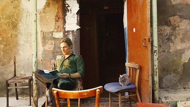 24 фото о том что было бы если бы знаменитые фильмы сняли в наших реалиях