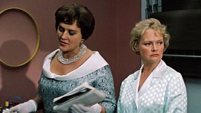 Какие кадры любимых советских комедий мы так и не увидели изза цензуры