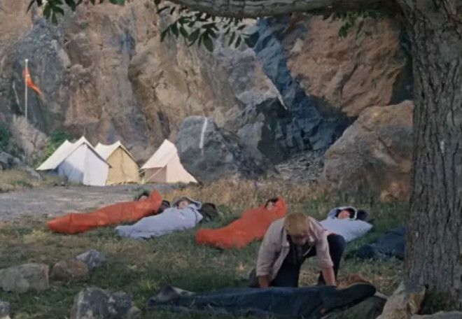 Немцу показали советский фильм Кавказская пленница и вот его комментарии