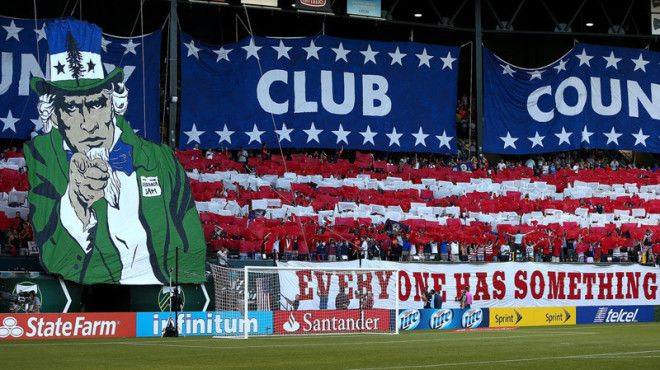 10 самых запоминающихся баннеров в мировом футболе 