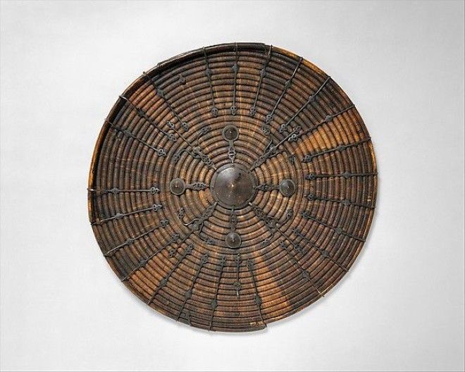 Краткий курс истории средневековых щитов