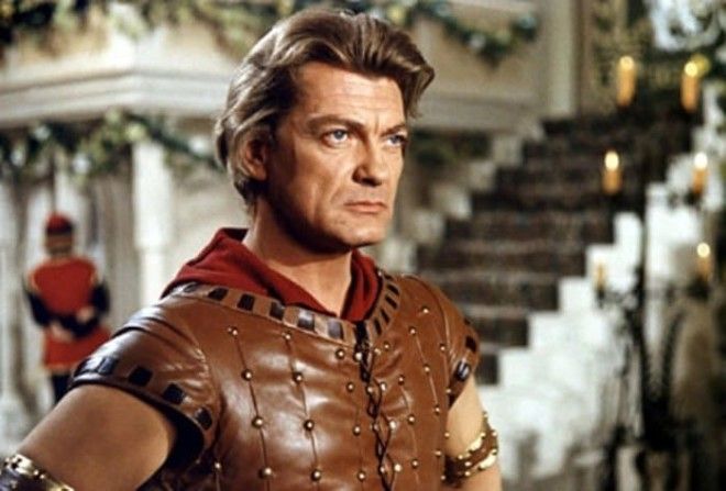 Жан Маре в фильме Тайны Бургундского двора 1961 Фото kinoteatrru