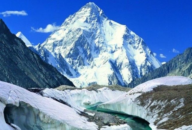 Опасная но от того ещё более манящая!