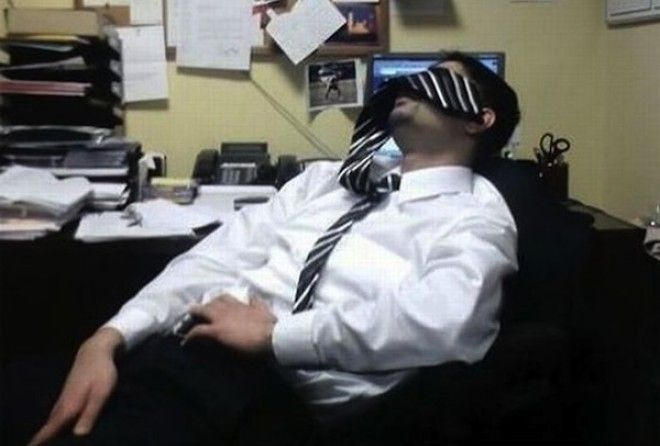 Чего только не приходит в голову когда работа монотонная :-)